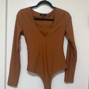 Lulu's Tan V-Neck Long Sleeve Bodysuit
